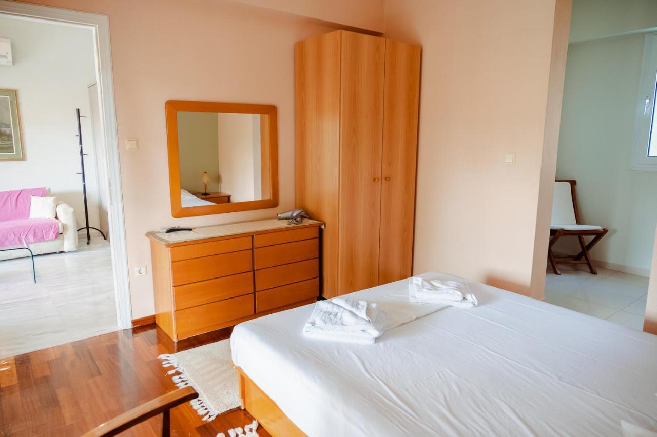 Seafront Apartment カルファス エクステリア 写真