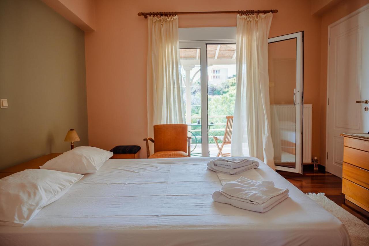 Seafront Apartment カルファス エクステリア 写真