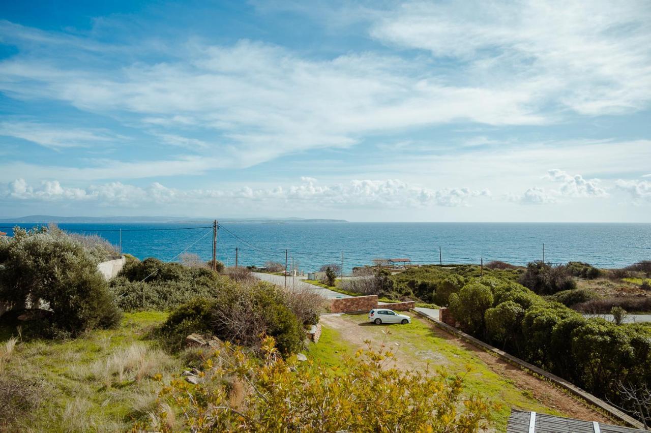 Seafront Apartment カルファス エクステリア 写真